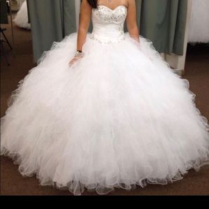 Wedding dress